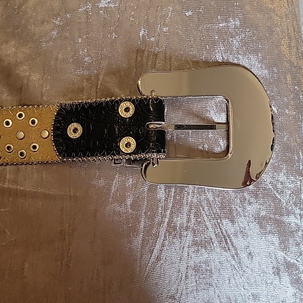 Rhinestone Belt - Picture 8 of 8